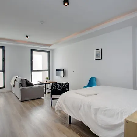 Lewis&peter Remedios شقة