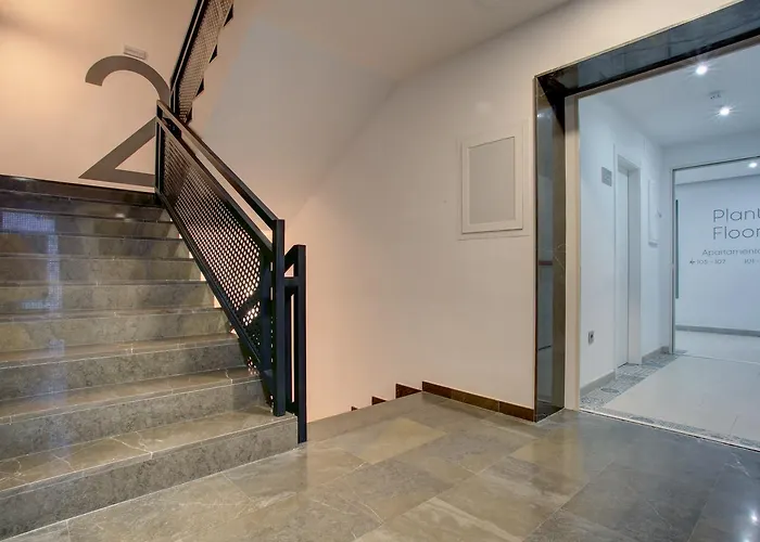 Lewis&peter Remedios *